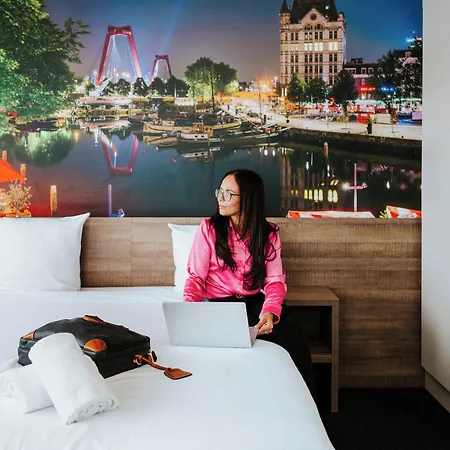 Hotel Teleport Rotterdam