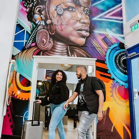 Hotel Teleport Rotterdam