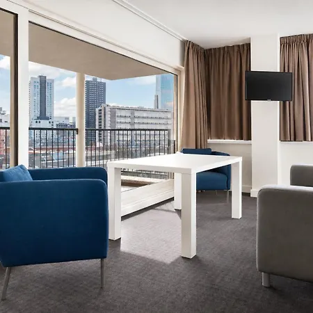 Hotel Teleport 3*